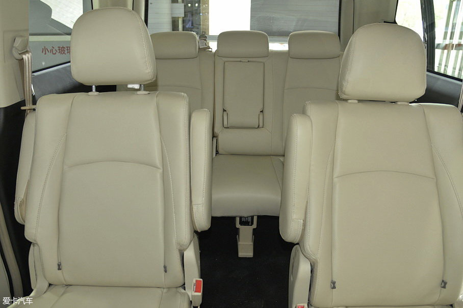 2017成都車展;靜評;實拍;野馬汽車斯派卡