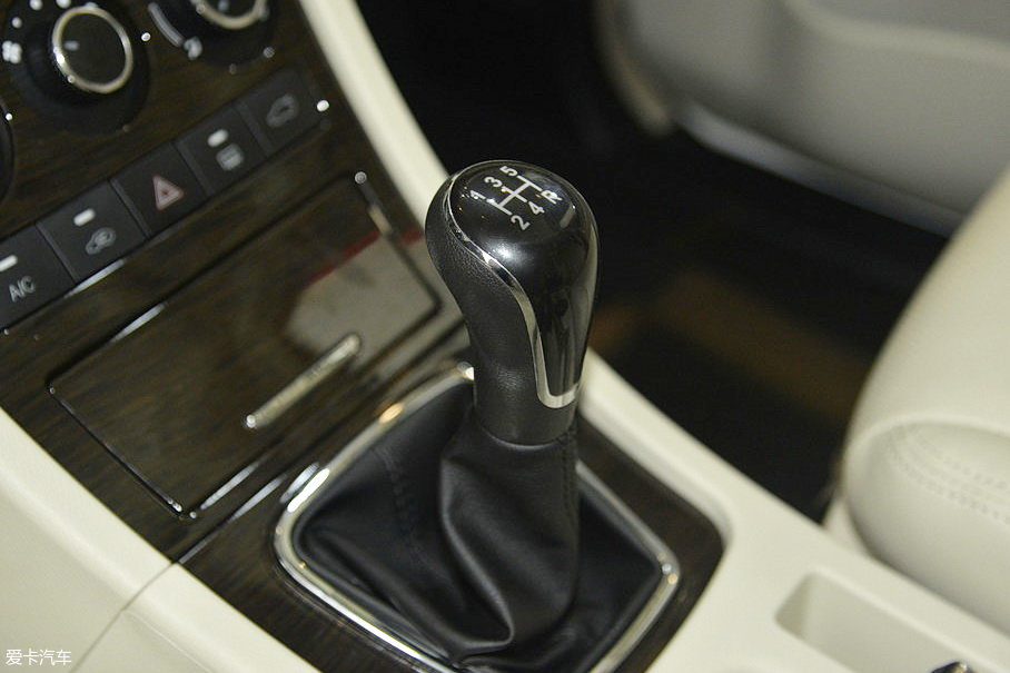 2017成都車展;靜評;實拍;野馬汽車斯派卡