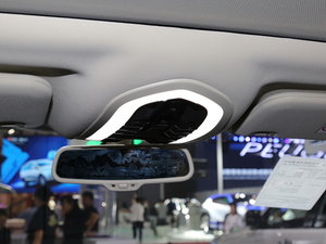 2017�̩SR9 �Ϻ�܇չ