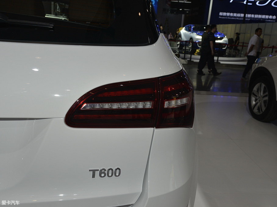 2017�̩T600 Coupe 