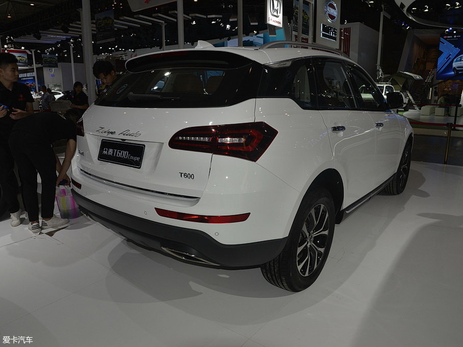 2017�̩T600 Coupe 