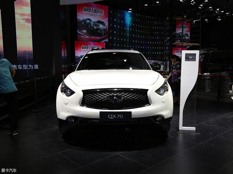 【2017款英菲尼迪qx70_2017成都车展_1/335张图片】