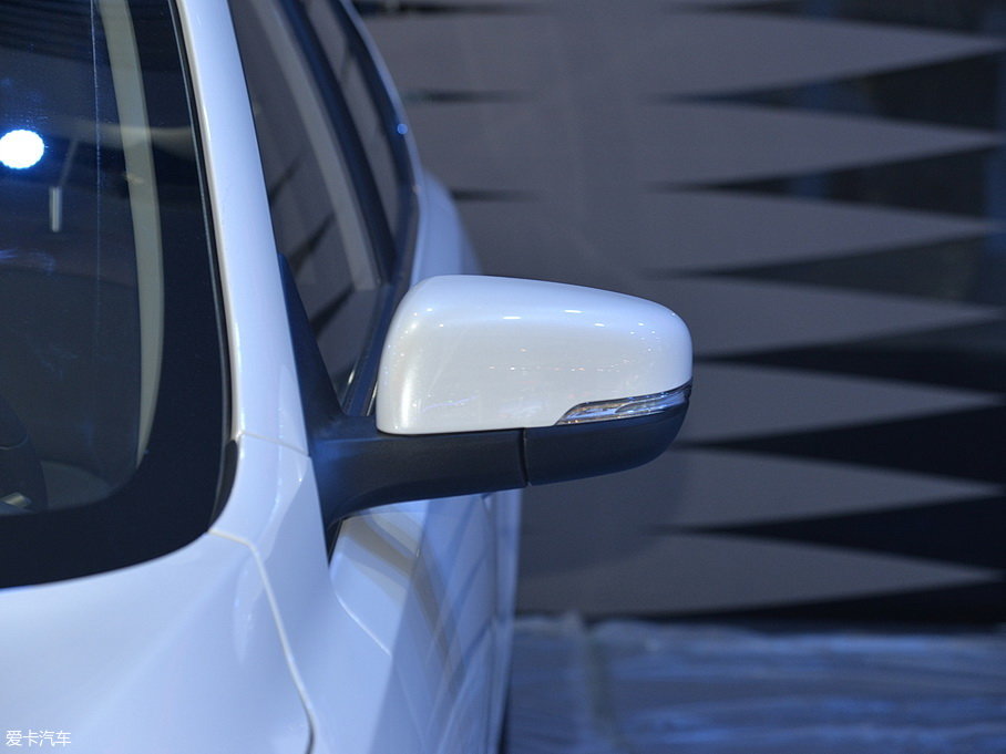 東風悅達起亞2017款起亞凱紳