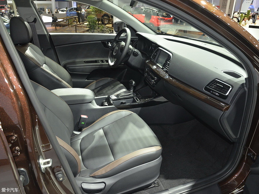 東風悅達起亞2017款起亞凱紳