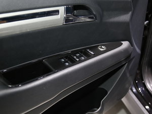 2017L(fng)X8 Ϻ܇(ch)չ