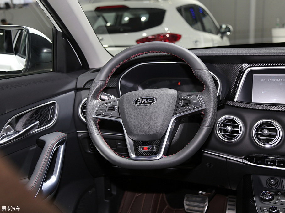 2017�����LS7 