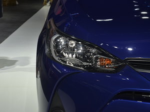 2017YARiS L  Ϻչ