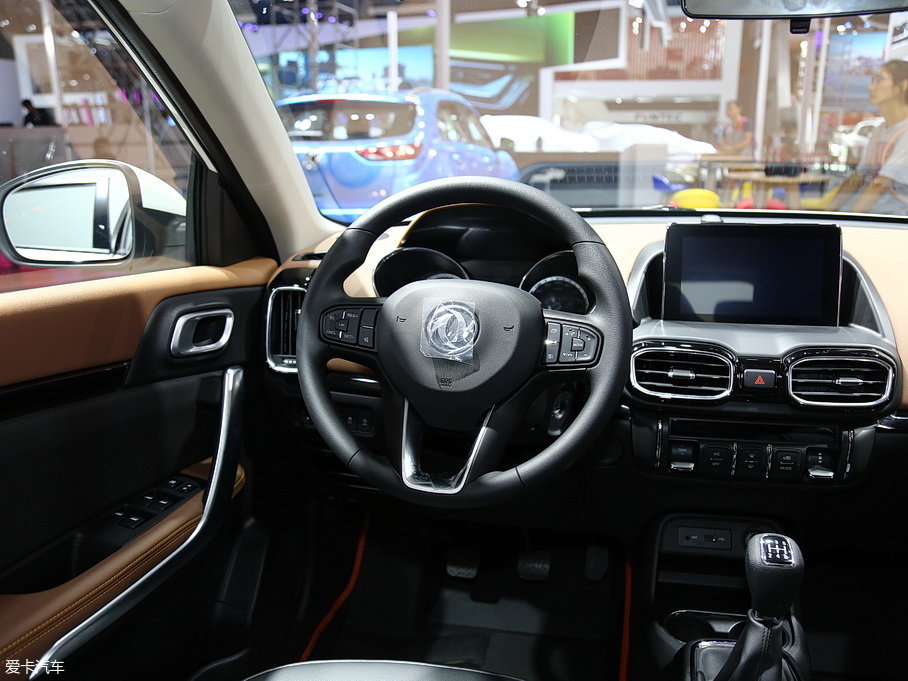 東風風神2017款風神AX4