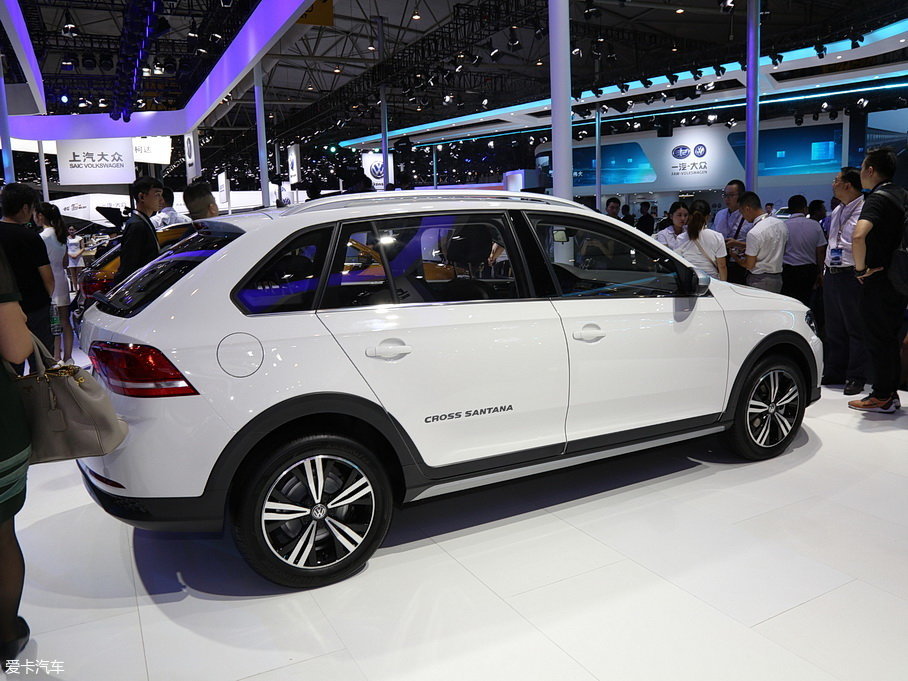 2017��Crossɣ���{ 