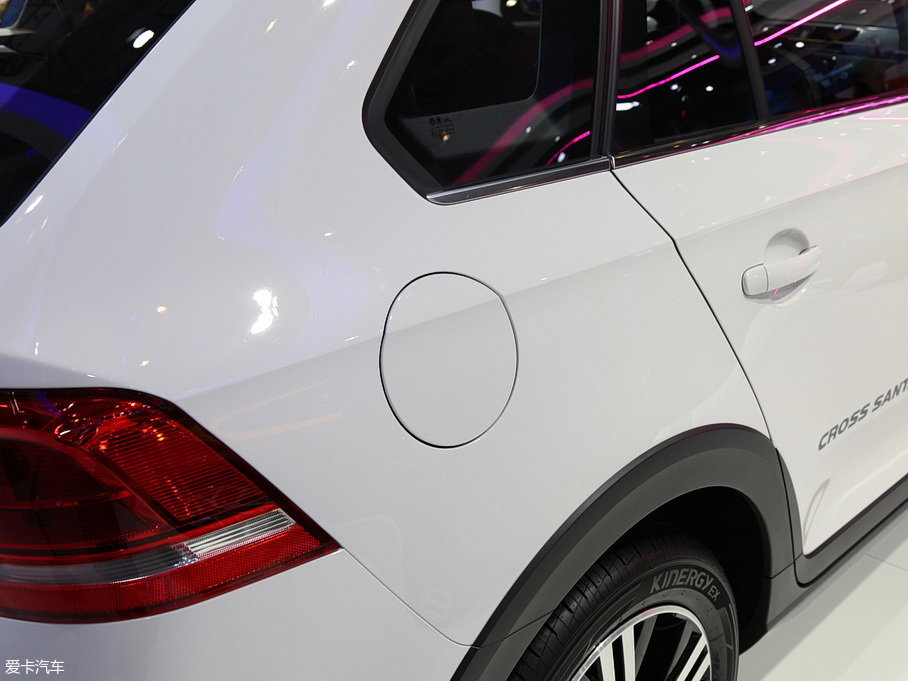 2017��Crossɣ���{ 