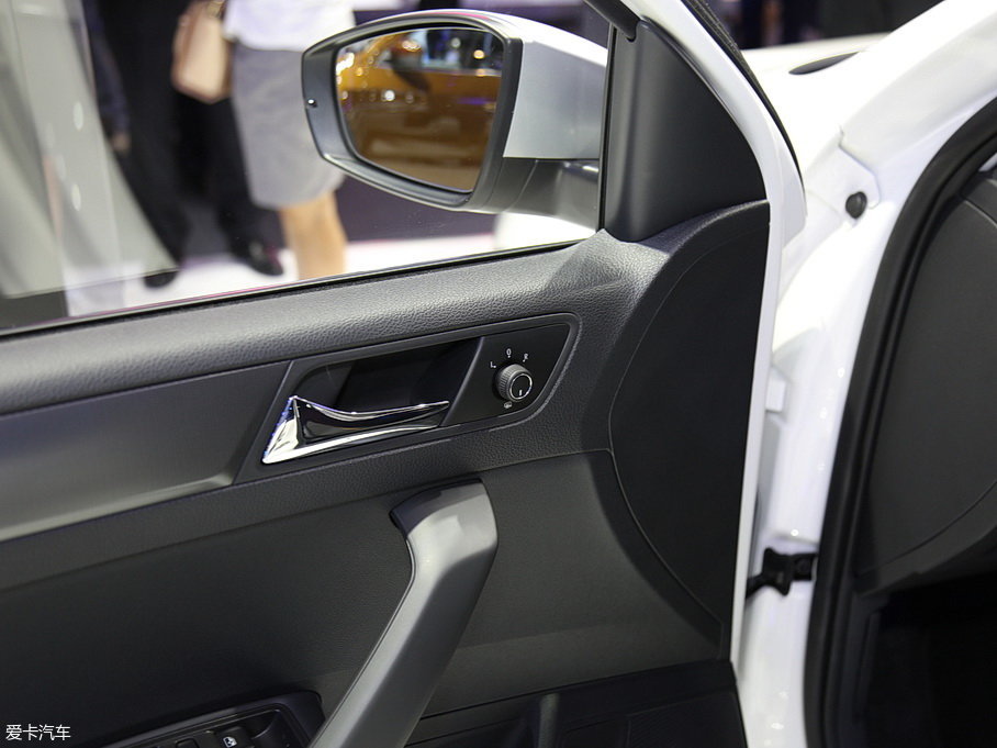 2017��Crossɣ���{ 