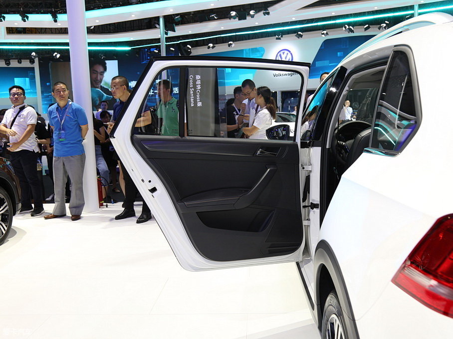 2017��Crossɣ���{ 