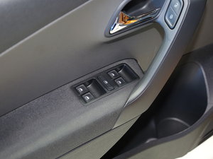 2016Cross Polo Ϻ܇չ