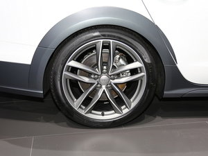 2017?yun)WA6 а Ϻ܇չ