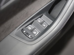 2017?yun)WA6 а Ϻ܇չ