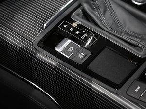 2017?yun)WA6 а Ϻ܇չ