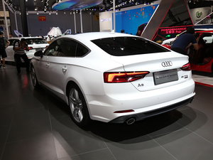 2017µA5 Sportback Ϻչ