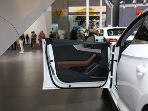 2017��W��A5 �Ϻ�܇չ