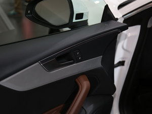 2017��W��A5 �Ϻ�܇չ