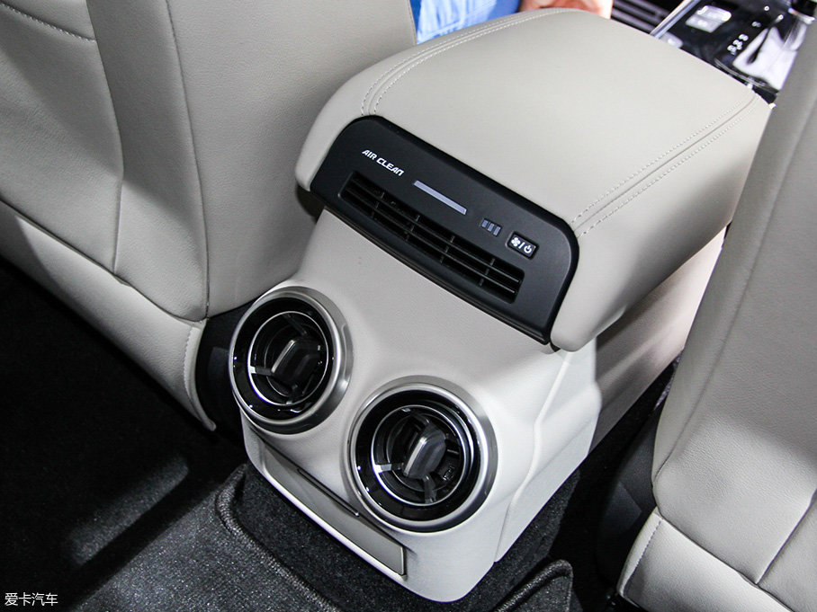 长城WEY P8混动SUV
