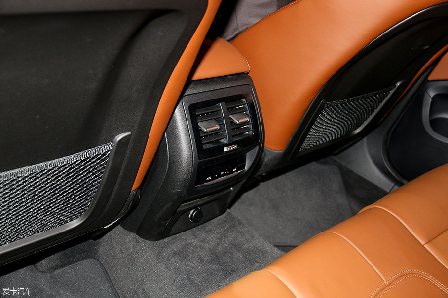 2017年法蘭克福車(chē)展；靜評(píng)；實(shí)拍；寶馬X3 M40i