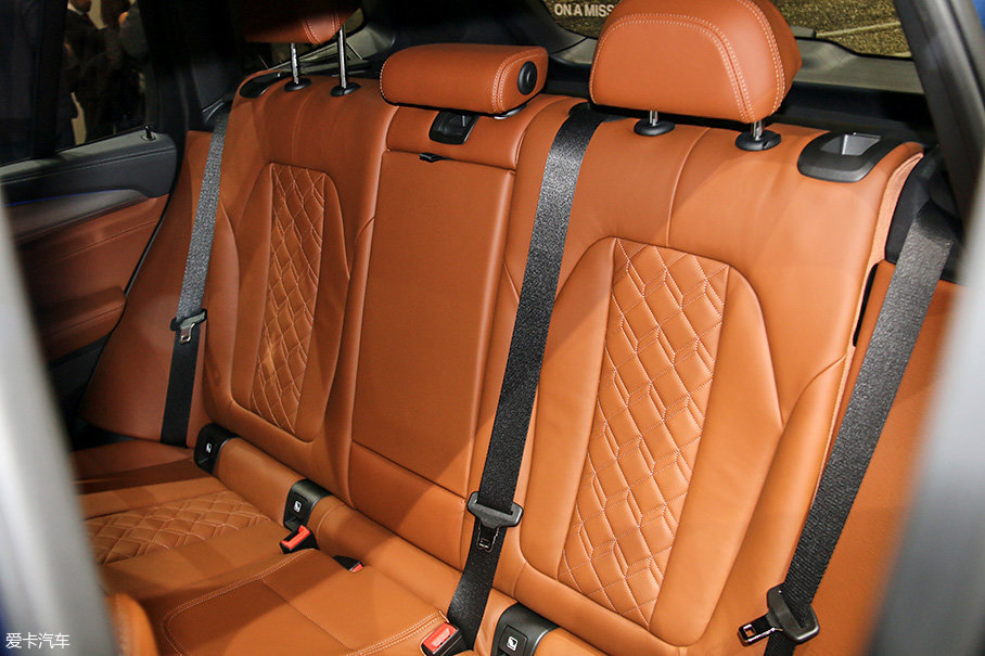 2017年法蘭克福車(chē)展；靜評(píng)；實(shí)拍；寶馬X3 M40i