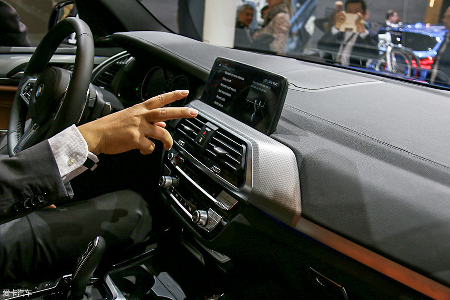 2017年法蘭克福車(chē)展；靜評(píng)；實(shí)拍；寶馬X3 M40i