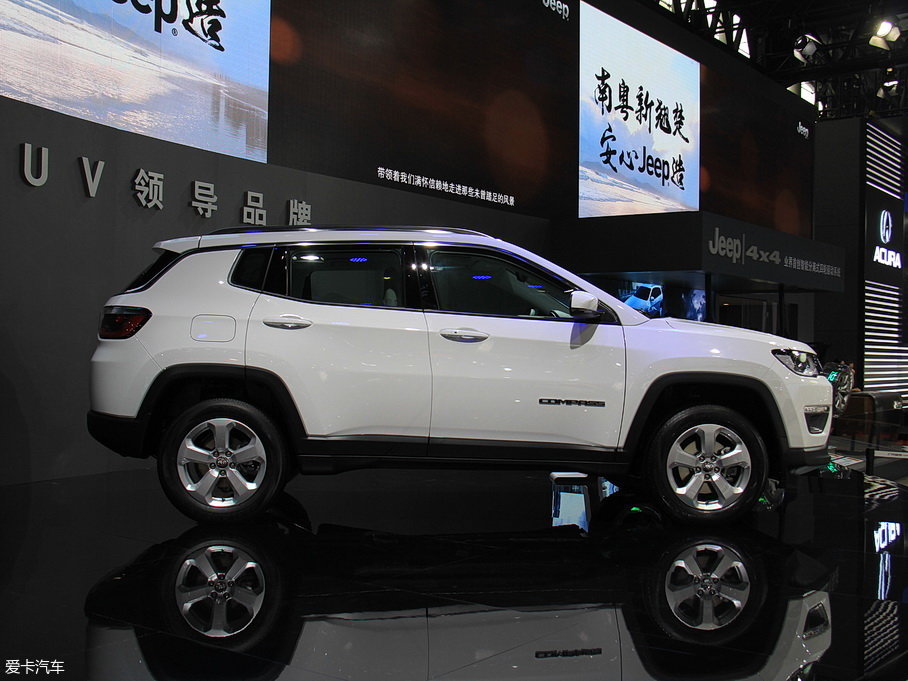 廣汽菲克2017款指南者