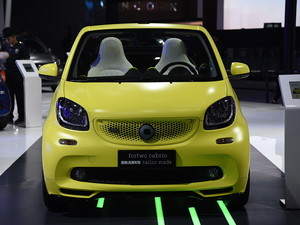 2017 smart fortwo Ϻ܇չ