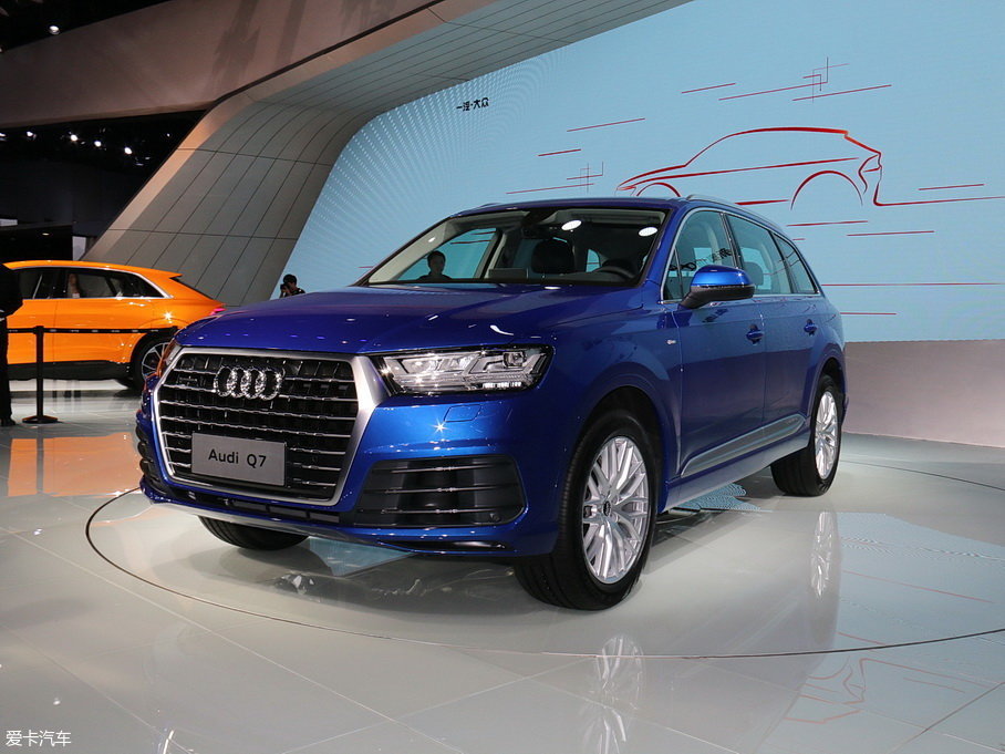 【2018款奥迪Q7_2017广州车展_9\/622张图片