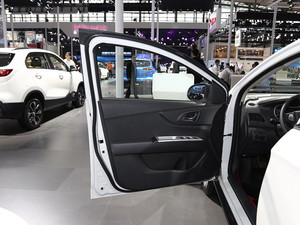 2017L(fng)AX3 Ϻ܇(ch)չ