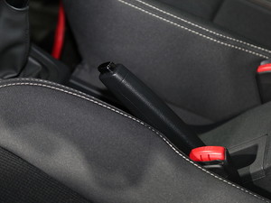 2017L(fng)AX3 Ϻ܇(ch)չ