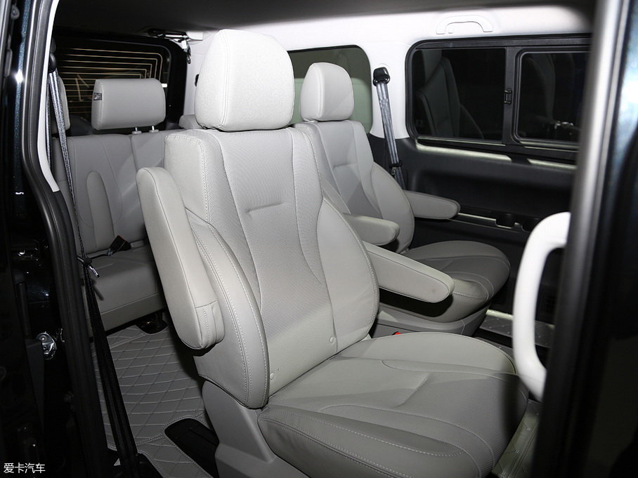 2018L(fng)M4 HBτ(dng) 