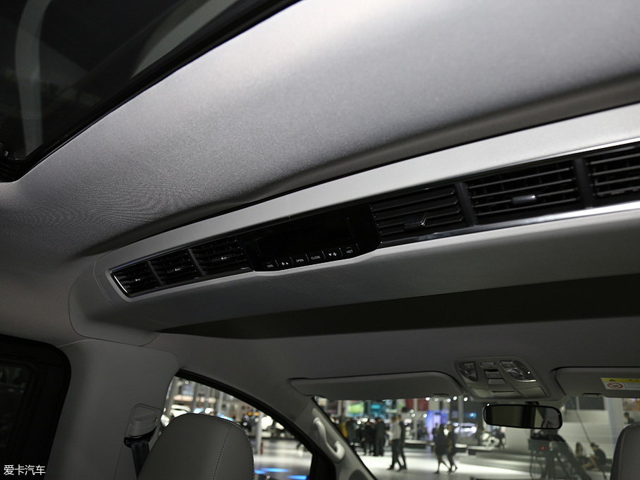 2018L(fng)M4 HBτ(dng) 