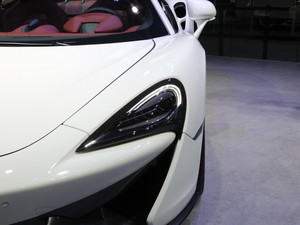 2017���~�P��570GT �Ϻ�܇չ