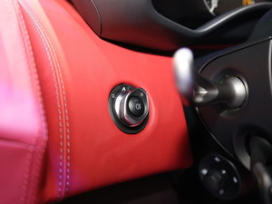 2017���~�P��570GT �Ϻ�܇չ