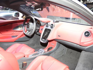 2017���~�P��570GT �Ϻ�܇չ