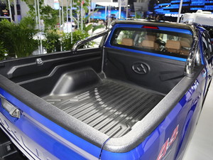 2017ͨMAXUS T60 Ϻ܇չ