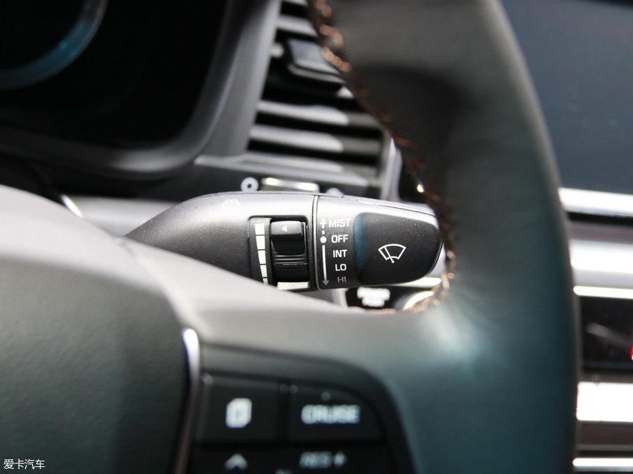 2018�����{����늻��(d��ng) 