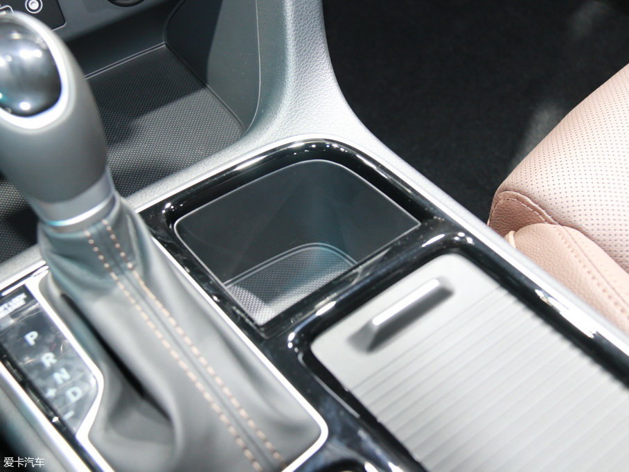 2018�����{����늻�� 