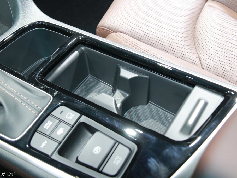 2018�����{����늻�� 