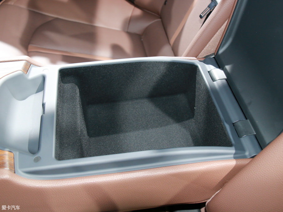 2018�����{����늻�� 