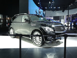 2017ӢQX80 Ϻ܇չ