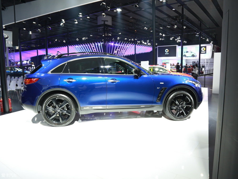 【2017款英菲尼迪qx70_2017广州车展_6/234张图片】