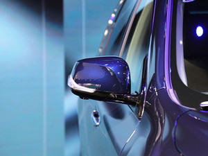 2016ӢQX60(M) Ϻ܇չ