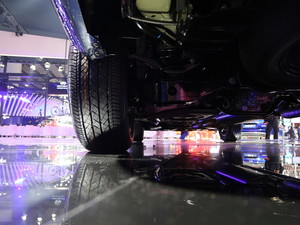 2016ӢQX60(M) Ϻ܇չ