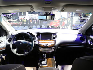 2016ӢQX60(M(jn)) Ϻ܇չ