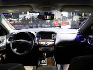 2016ӢQX60(M(jn)) Ϻ܇չ