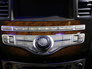 2016ӢQX60(M) Ϻ܇չ