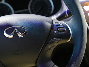 2016ӢQX60(M) Ϻ܇չ